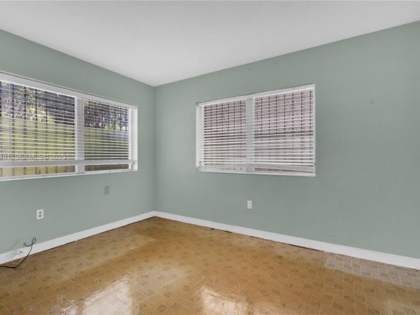 411 NW 53rd Ave, Miami FL 33126