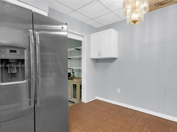 411 NW 53rd Ave, Miami FL 33126