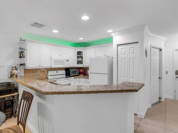 1534 NW 45th St, Deerfield Beach FL 33064