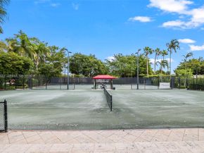 10502 Kestrel St, Plantation FL 33324