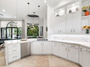 10502 Kestrel St, Plantation FL 33324