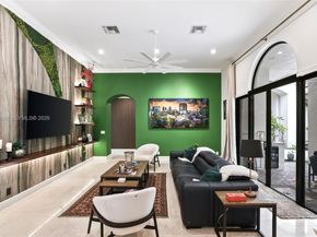 10502 Kestrel St, Plantation FL 33324