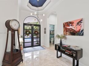 10502 Kestrel St, Plantation FL 33324