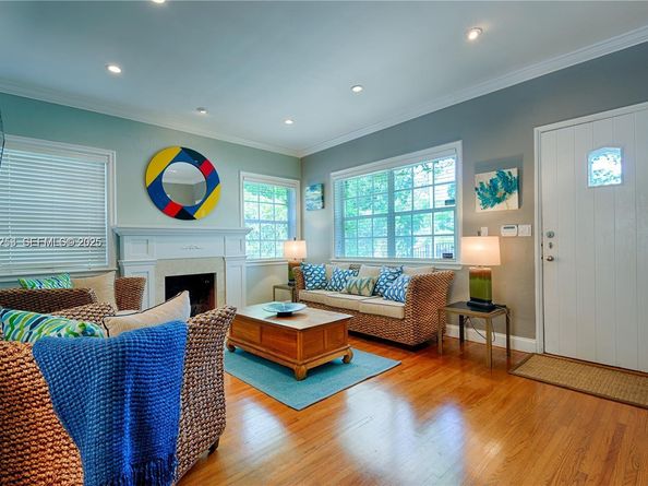 2308 SW 23rd Ter, Miami FL 33145