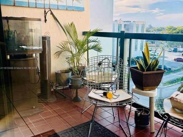 2055 SW 122nd Ave 509, Miami FL 33175