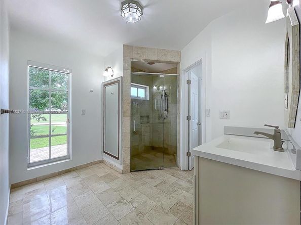 4740 N 31st Ct, Hollywood FL 33021