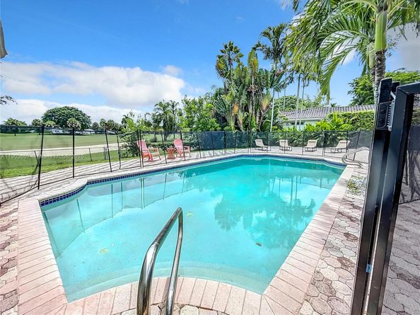 4740 N 31st Ct, Hollywood FL 33021