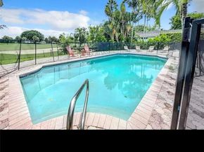 4740 N 31st Ct, Hollywood FL 33021
