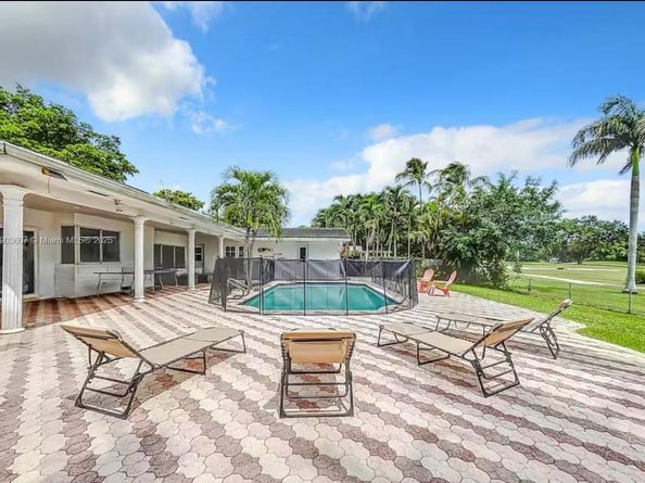 4740 N 31st Ct, Hollywood FL 33021