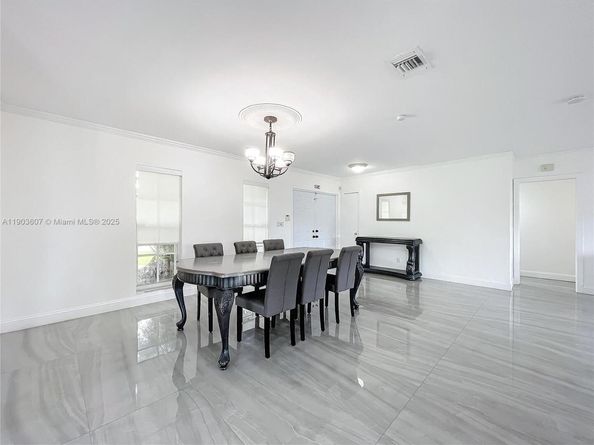 4740 N 31st Ct, Hollywood FL 33021