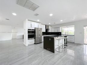 4740 N 31st Ct, Hollywood FL 33021