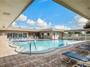 6855 NW 9th St, Margate FL 33063