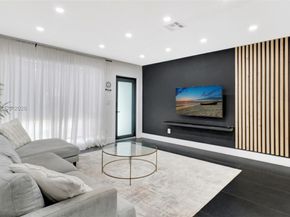 603 N 32nd Ave, Hollywood FL 33021