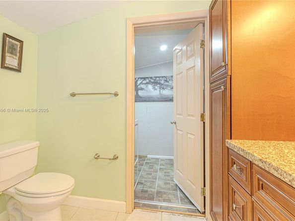 921 N 31st Ct, Hollywood FL 33021