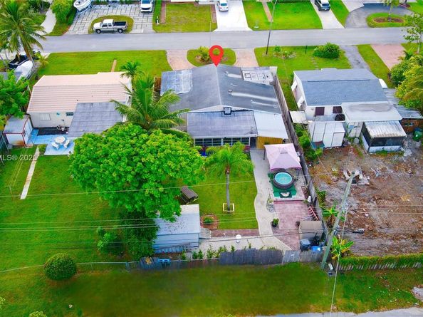 921 N 31st Ct, Hollywood FL 33021