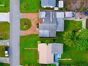 921 N 31st Ct, Hollywood FL 33021