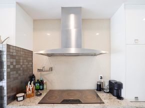 11143 NW 72nd Ter, Doral FL 33178