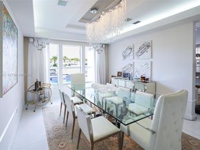 11143 NW 72nd Ter, Doral FL 33178