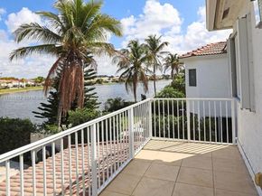 11143 NW 72nd Ter, Doral FL 33178