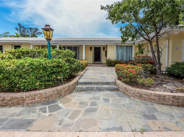 1022 Jefferson St, Hollywood FL 33019
