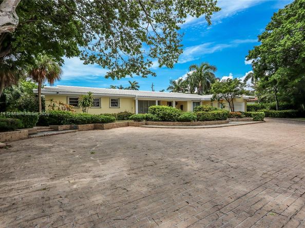 1022 Jefferson St, Hollywood FL 33019