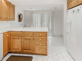 1022 Jefferson St, Hollywood FL 33019