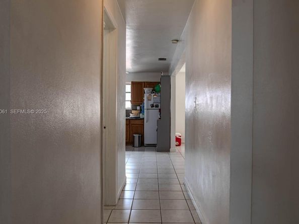 791 NW 22nd Pl, Miami FL 33125