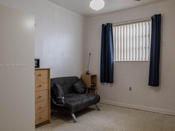 791 NW 22nd Pl, Miami FL 33125