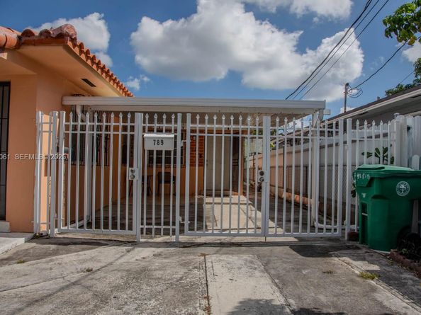 791 NW 22nd Pl, Miami FL 33125