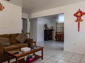 791 NW 22nd Pl, Miami FL 33125