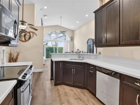 16307 NW 17th Ct, Pembroke Pines FL 33028