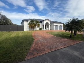 13205 SW 218th Ter, Miami FL 33170
