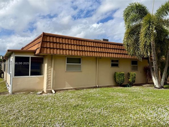 293 Seville M 293, Delray Beach FL 33446
