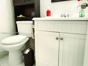 182 Ellesmere D 182, Deerfield Beach FL 33442