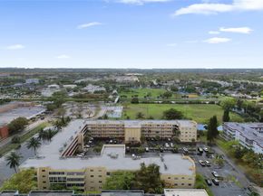 3940 NW 42nd Ave 320, Lauderdale Lakes FL 33319