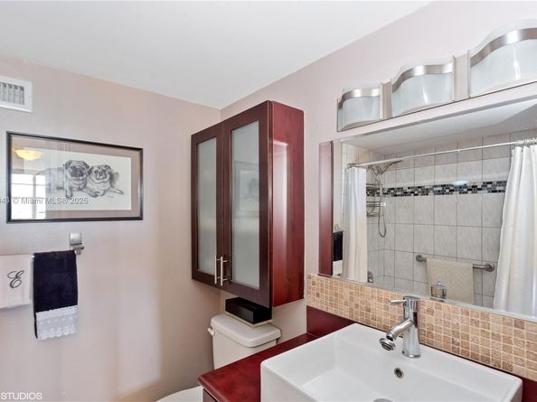 2100 Sans Souci Blvd A1003, North Miami FL 33181