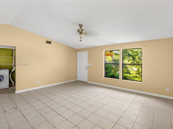 100 N Park Rd N, Royal Palm Beach FL 33411