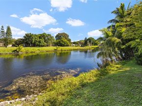 100 N Park Rd N, Royal Palm Beach FL 33411