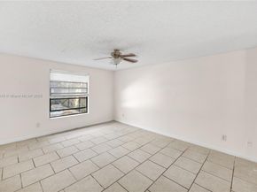 100 N Park Rd N, Royal Palm Beach FL 33411