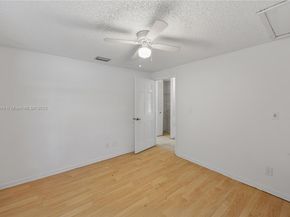 100 N Park Rd N, Royal Palm Beach FL 33411