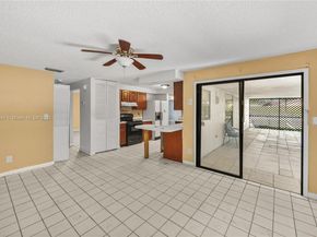 100 N Park Rd N, Royal Palm Beach FL 33411