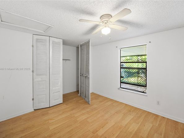 100 N Park Rd N, Royal Palm Beach FL 33411