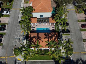 11851 SW 80th Ter, Miami FL 33183