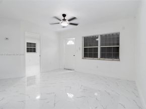 6237 SW 22nd St, Miramar FL 33023