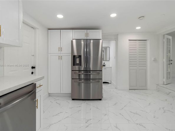 6237 SW 22nd St, Miramar FL 33023