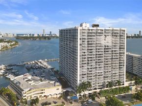 7601 E Treasure Dr 1120, North Bay Village FL 33141