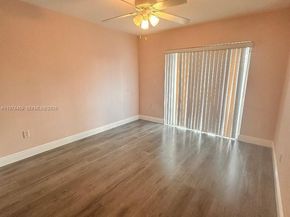 9400 SW 170th St 103, Palmetto Bay FL 33157