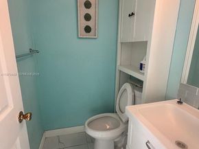 9400 SW 170th St 103, Palmetto Bay FL 33157