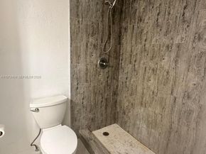 9400 SW 170th St 103, Palmetto Bay FL 33157