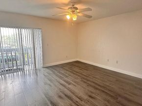 9400 SW 170th St 103, Palmetto Bay FL 33157